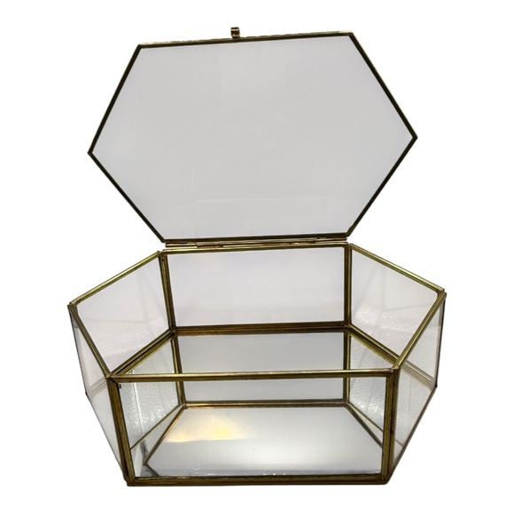 Anthropologie | Hexagon Gold & Glass Trinket Box With Hinged Lid - Picture 4 of 11